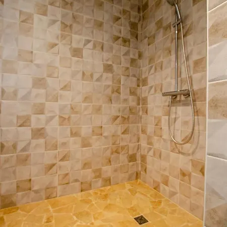 Semesterbostad L'oustaou